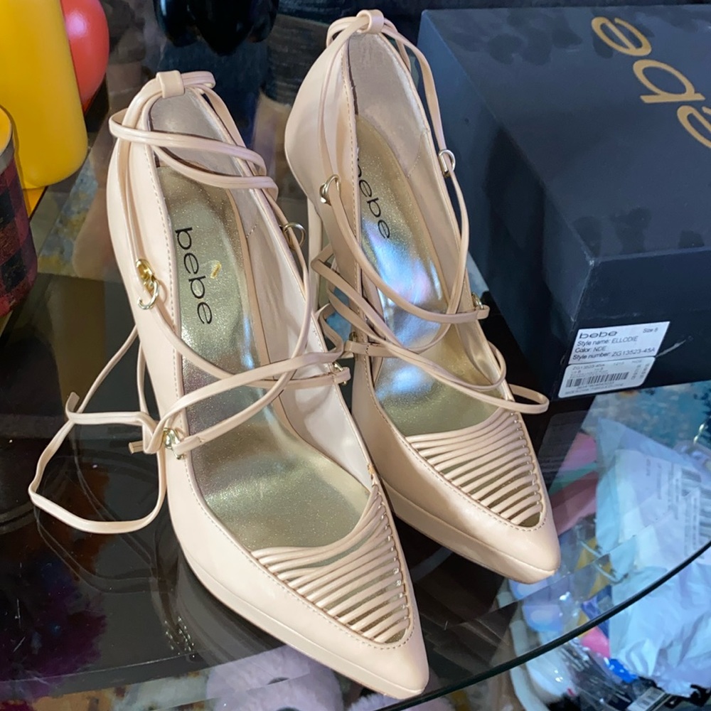 Women Bebe shoes